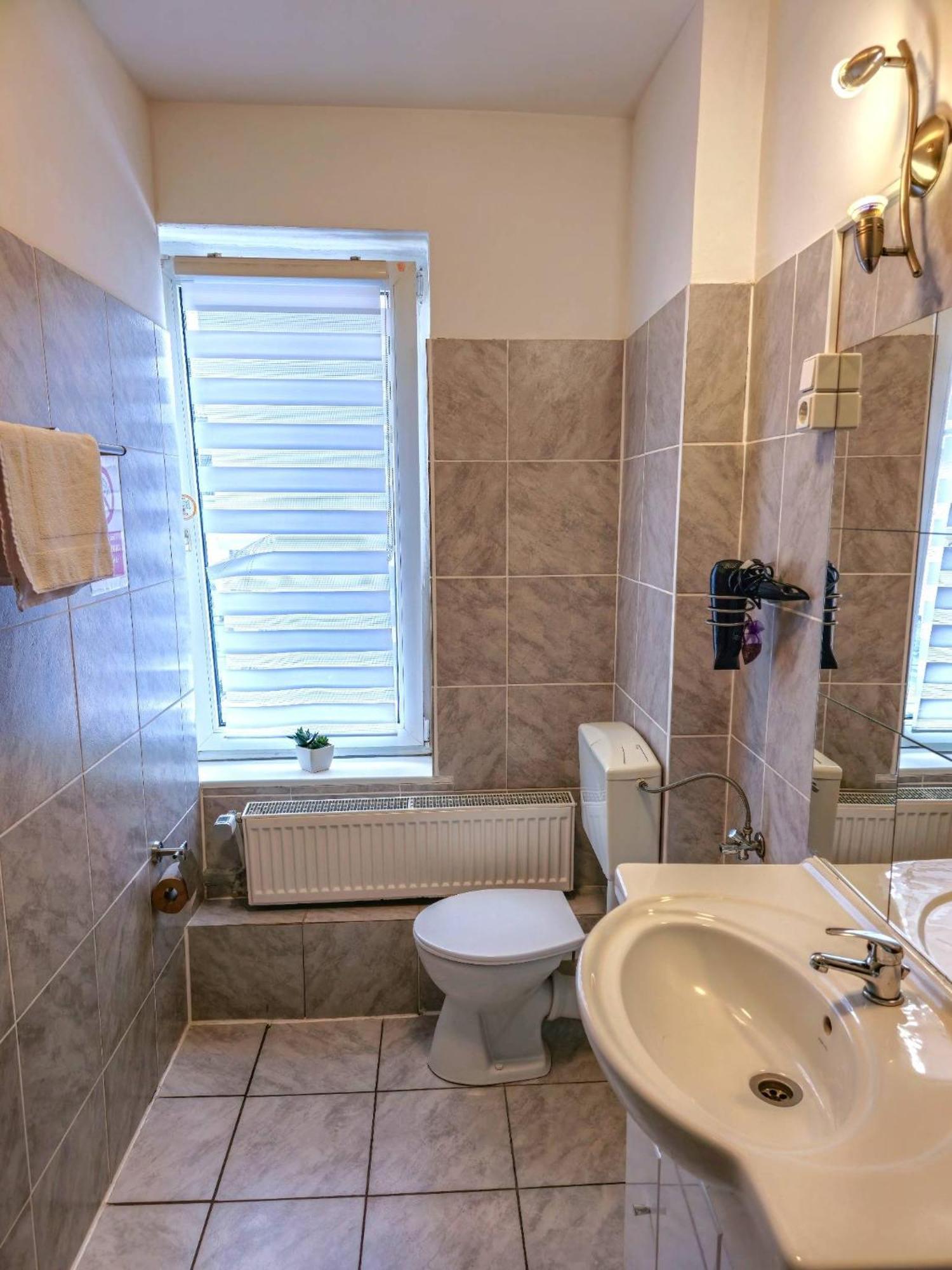 Praktische City Apartments Direkt Am Hauptbahnhof Neumünster Extérieur photo